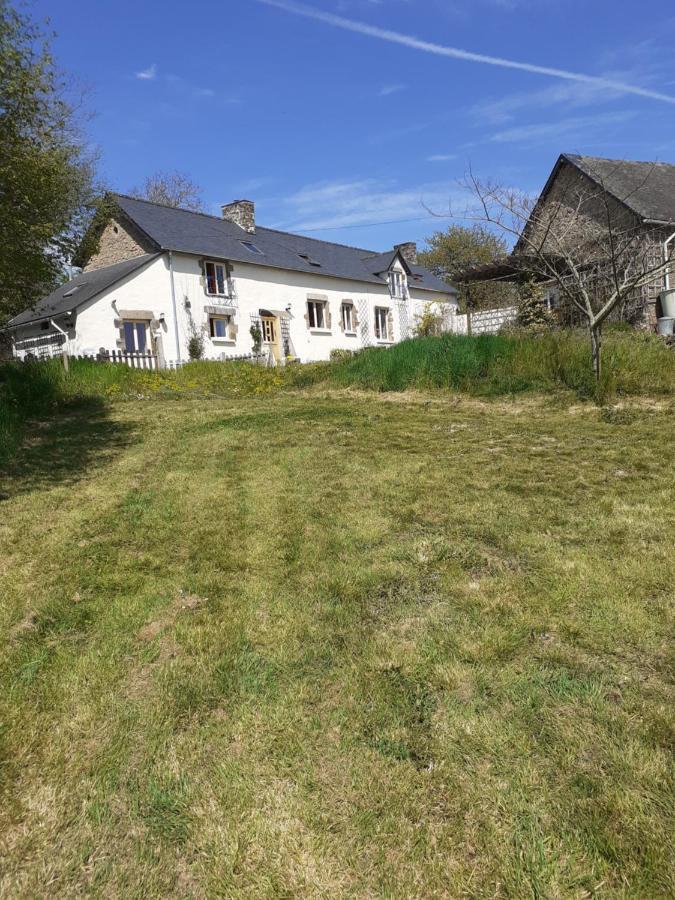 Private Farmhouse For Six In The Countryside Saint-Pierre-sur-Orthe Luaran gambar